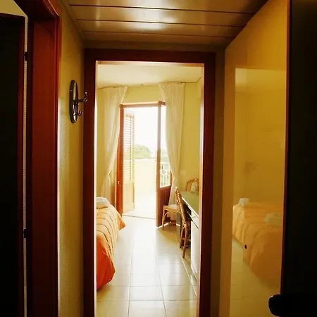 Perla Del Golfo Терразини
