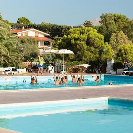 Perla Del Golfo 3*