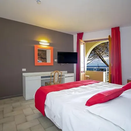 Hotel Perla Del Golfo Terrasini