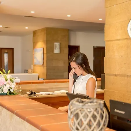 Perla Del Golfo Hotel