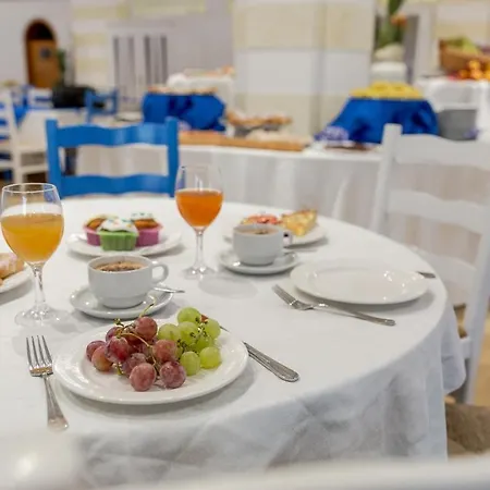 Perla Del Golfo Hotel 3*