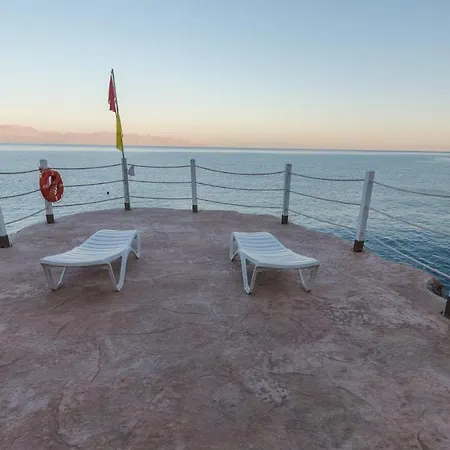 Hotel Perla Del Golfo 3*