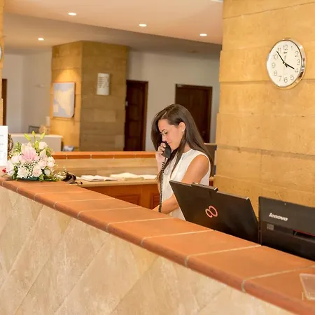 Hotel Perla Del Golfo