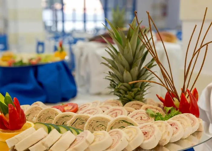 酒店 Perla Del Golfo 泰拉西尼