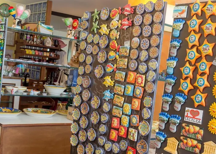 Perla Del Golfo 泰拉西尼