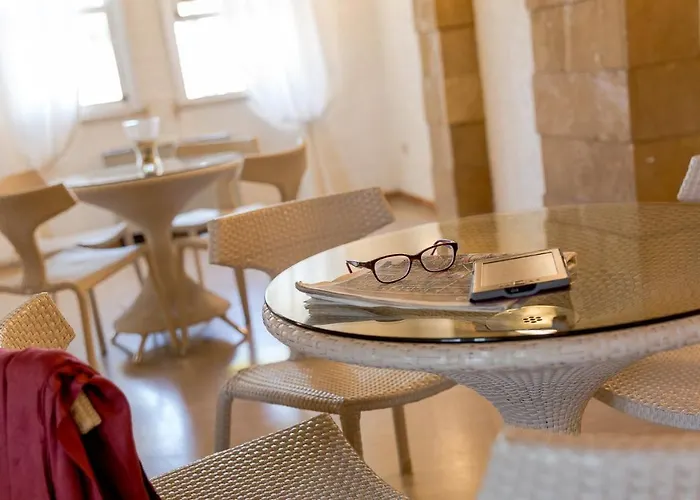 酒店 Perla Del Golfo 泰拉西尼