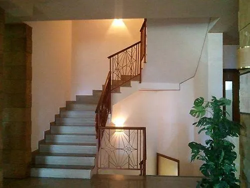 Perla Del Golfo 酒店